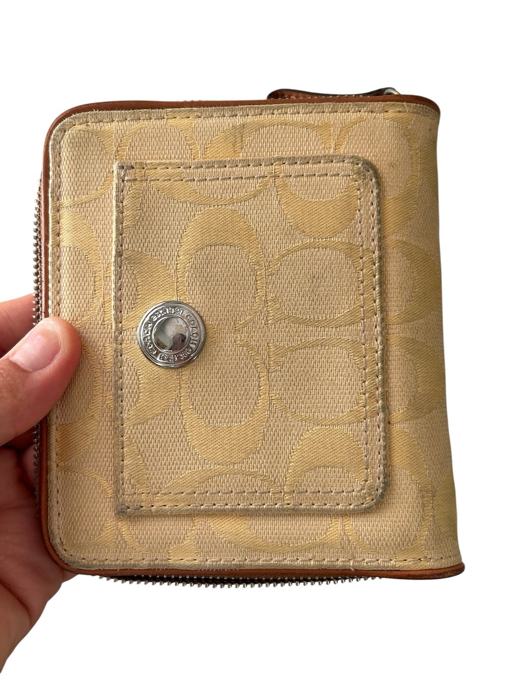 Coach Yellow Jacquard Shoulder Bag with Tan Leather Trim & wallet - Picture 3 of 14